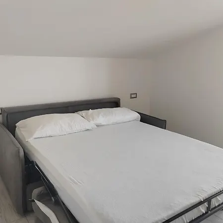 E10 - Verona - 4 Posti Letto Апартаменты
