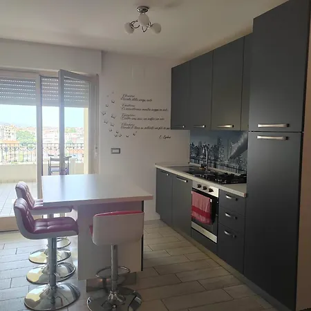 E10 - Verona - 4 Posti Letto Апартаменты Альба-Адриатика