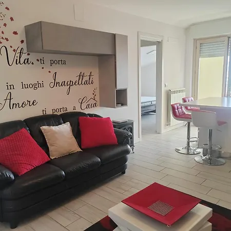 E10 - Verona - 4 Posti Letto Апартаменты