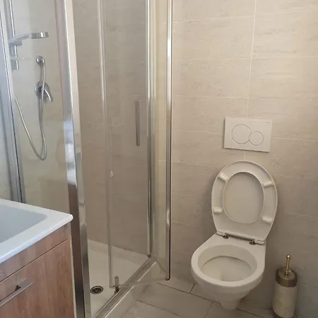 E10 - Verona - 4 Posti Letto Апартаменты