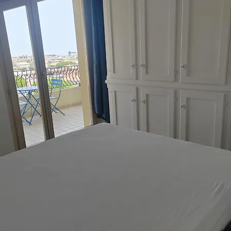 E02 - Verona - 4 Posti Letto