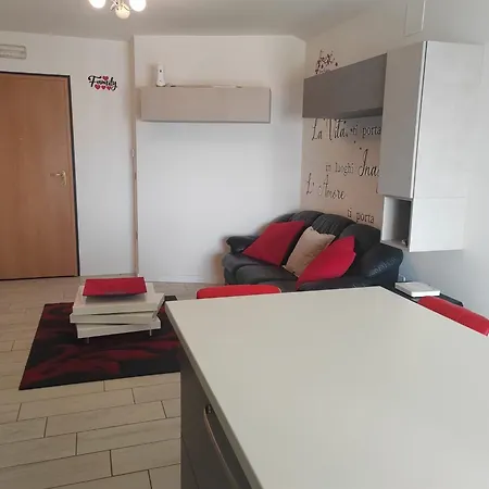 E02 - Verona - 4 Posti Letto Daire *