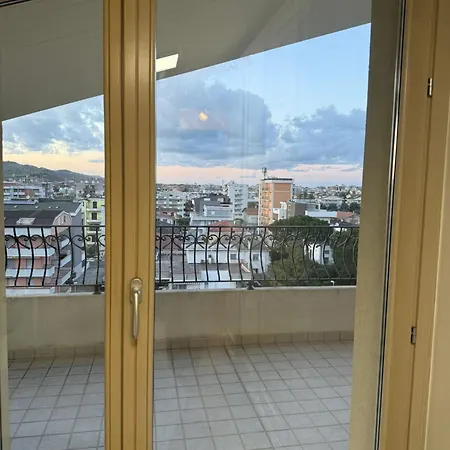 E02 - Verona - 4 Posti Letto ألبا أدرياتيكا