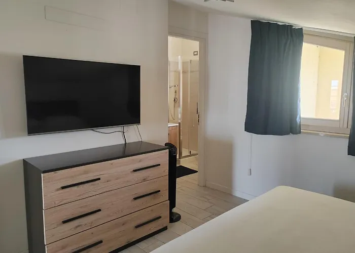 E02 - Verona - 4 Posti Letto Alba Adriatica