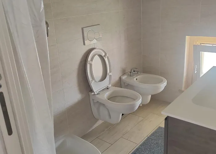 E02 - Verona - 4 Posti Letto Daire Alba Adriatica